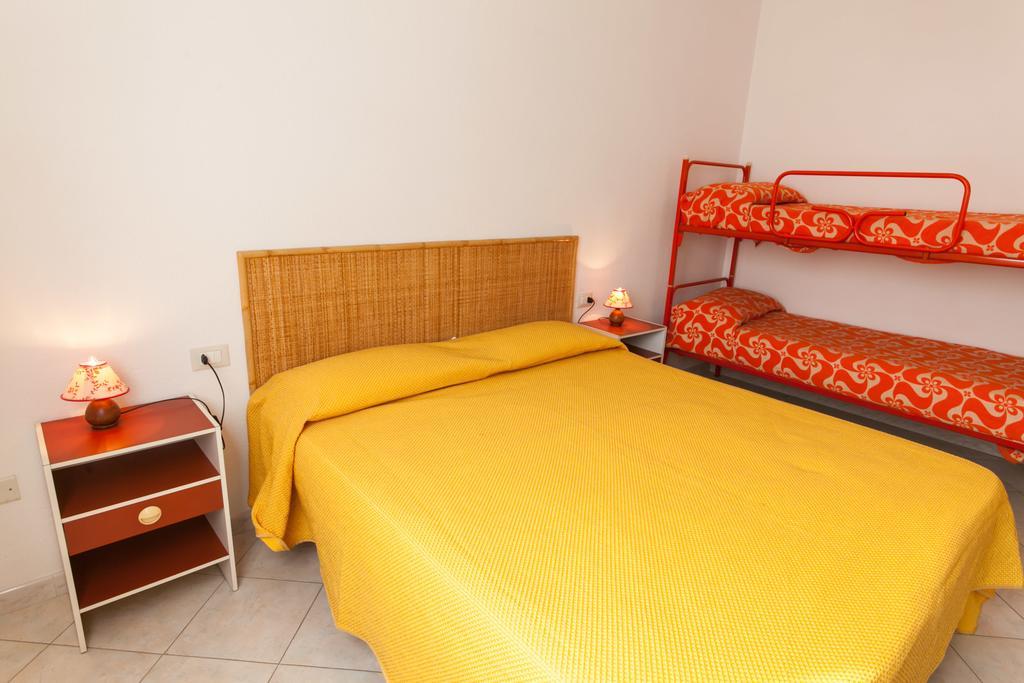 Vacanze Simius Villasimius Habitación foto